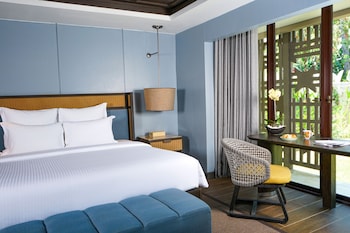 pullman lombok mandalika beach resort