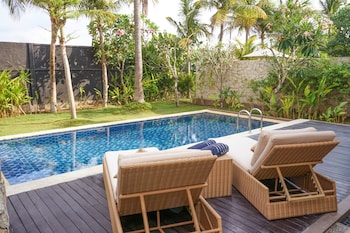 pullman lombok mandalika beach resort