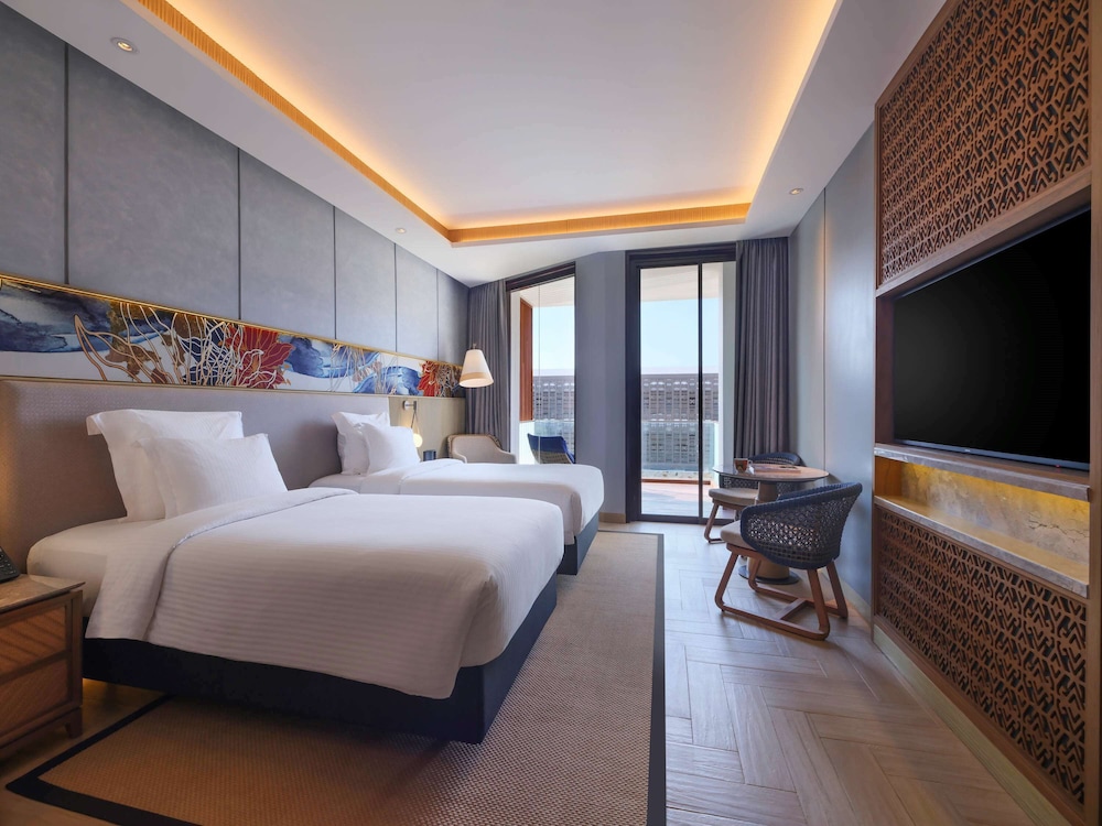 pullman lombok mandalika beach resort