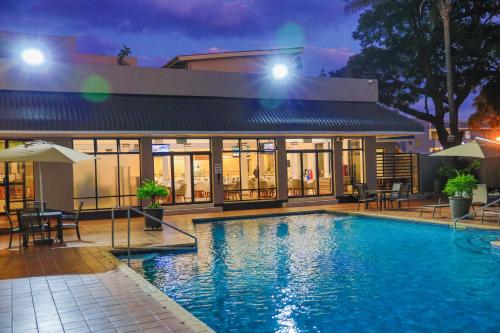 holiday inn harare by ihg