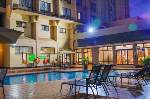 holiday inn harare by ihg
