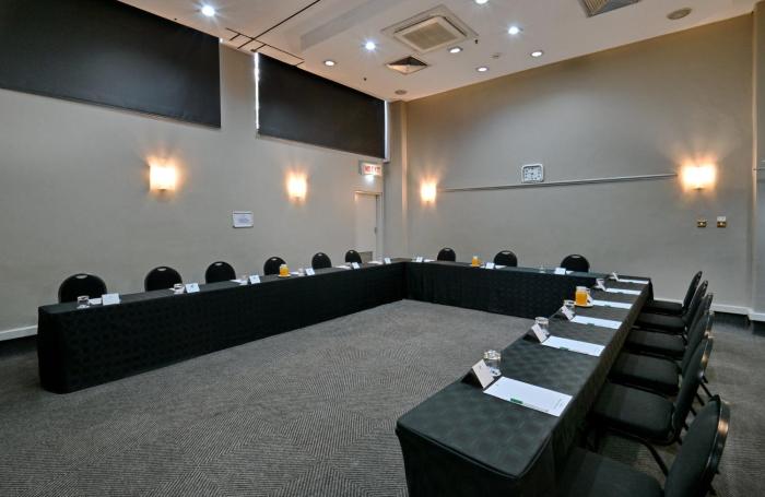 holiday inn harare by ihg