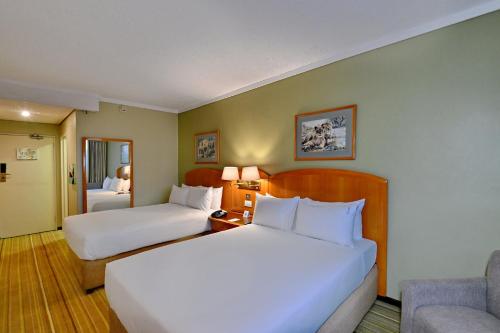 holiday inn harare by ihg
