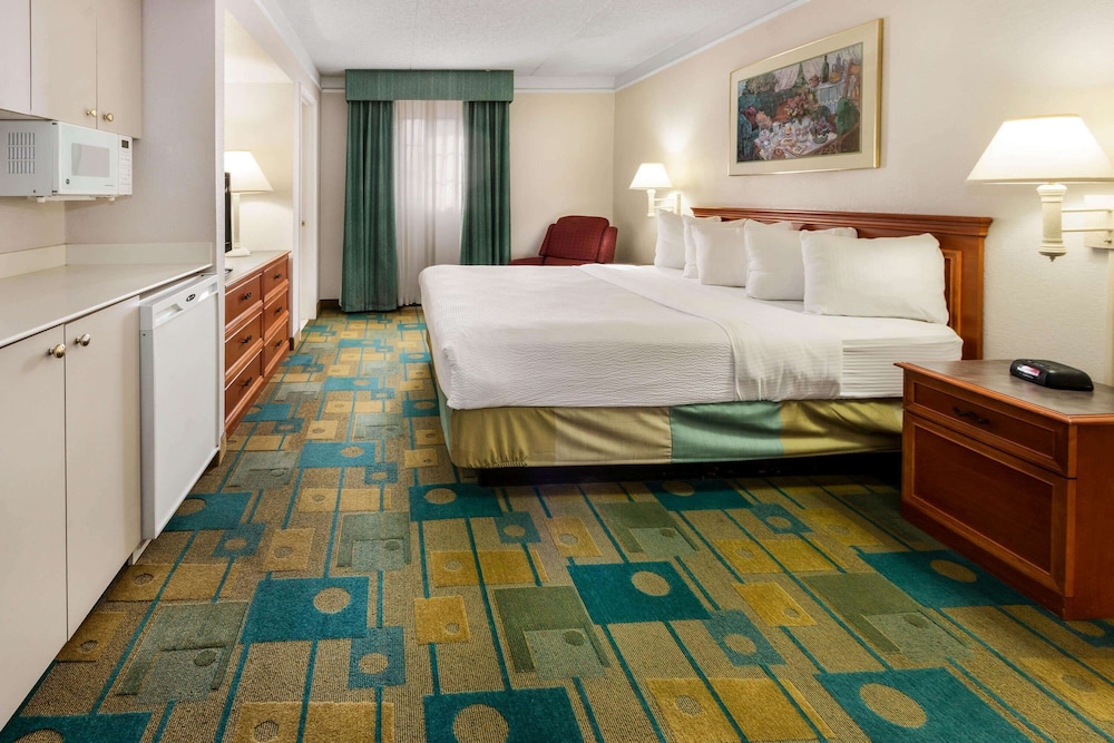 la quinta inn by wyndham albuquerque northeast