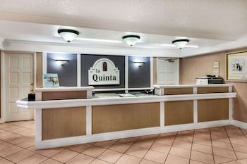 La Quinta Inn By Wyndham Albuquerque Northeast,Bernalillo>>Albuquerque,3 star