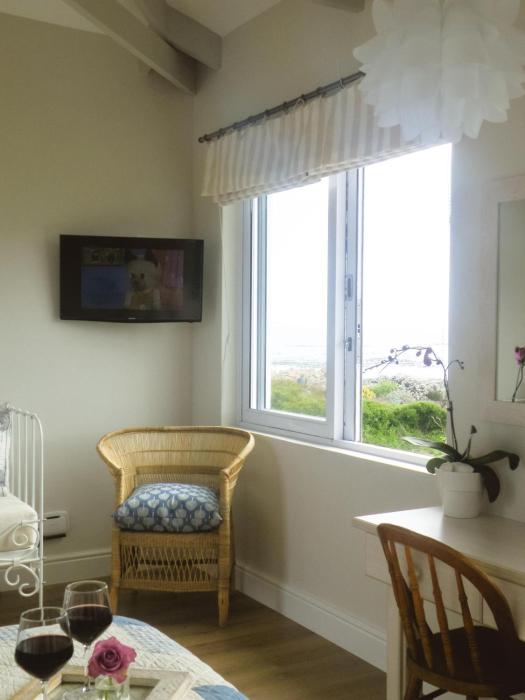 138 marine beachfront guesthouse