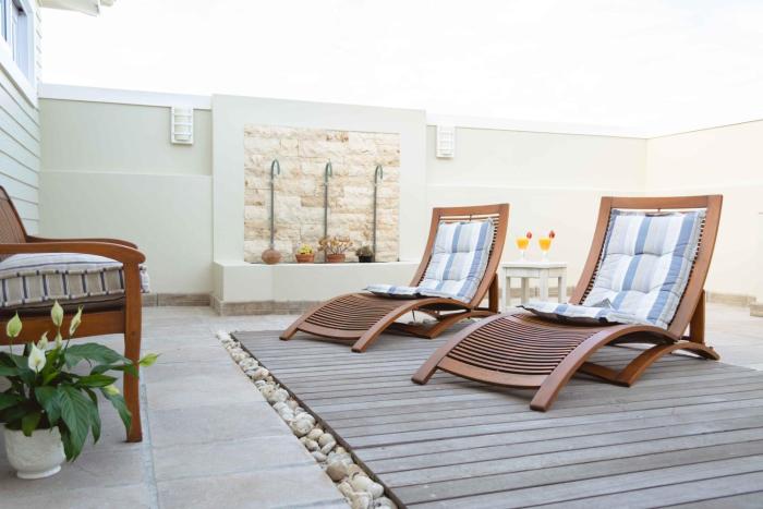 138 marine beachfront guesthouse