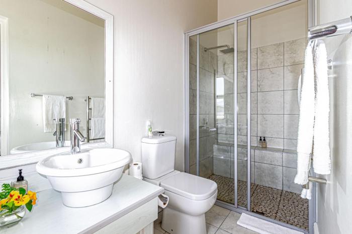 138 marine beachfront guesthouse