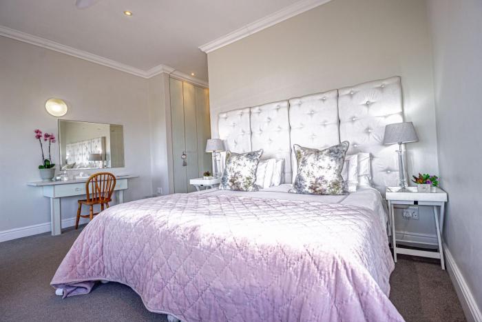 138 marine beachfront guesthouse