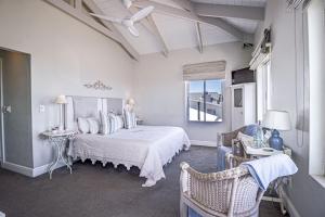 138 marine beachfront guesthouse