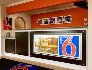 motel 6 hillsville va