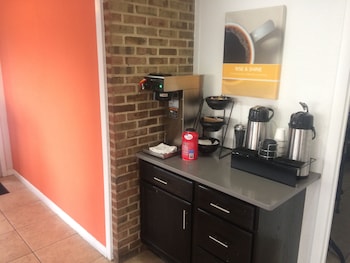 motel 6 hillsville va