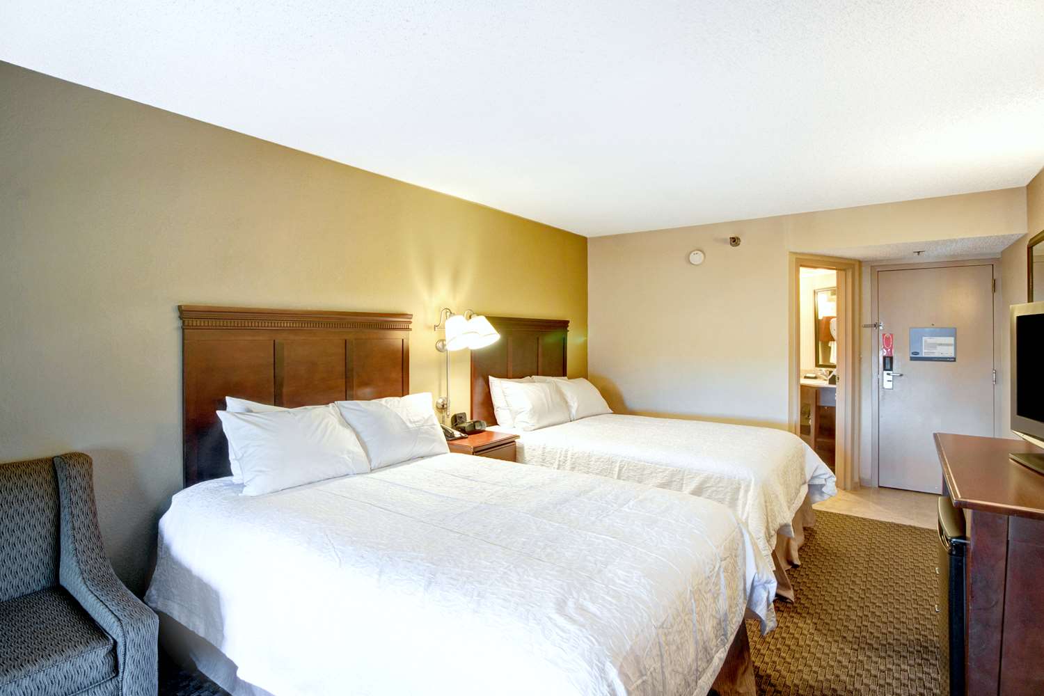 hampton inn college station