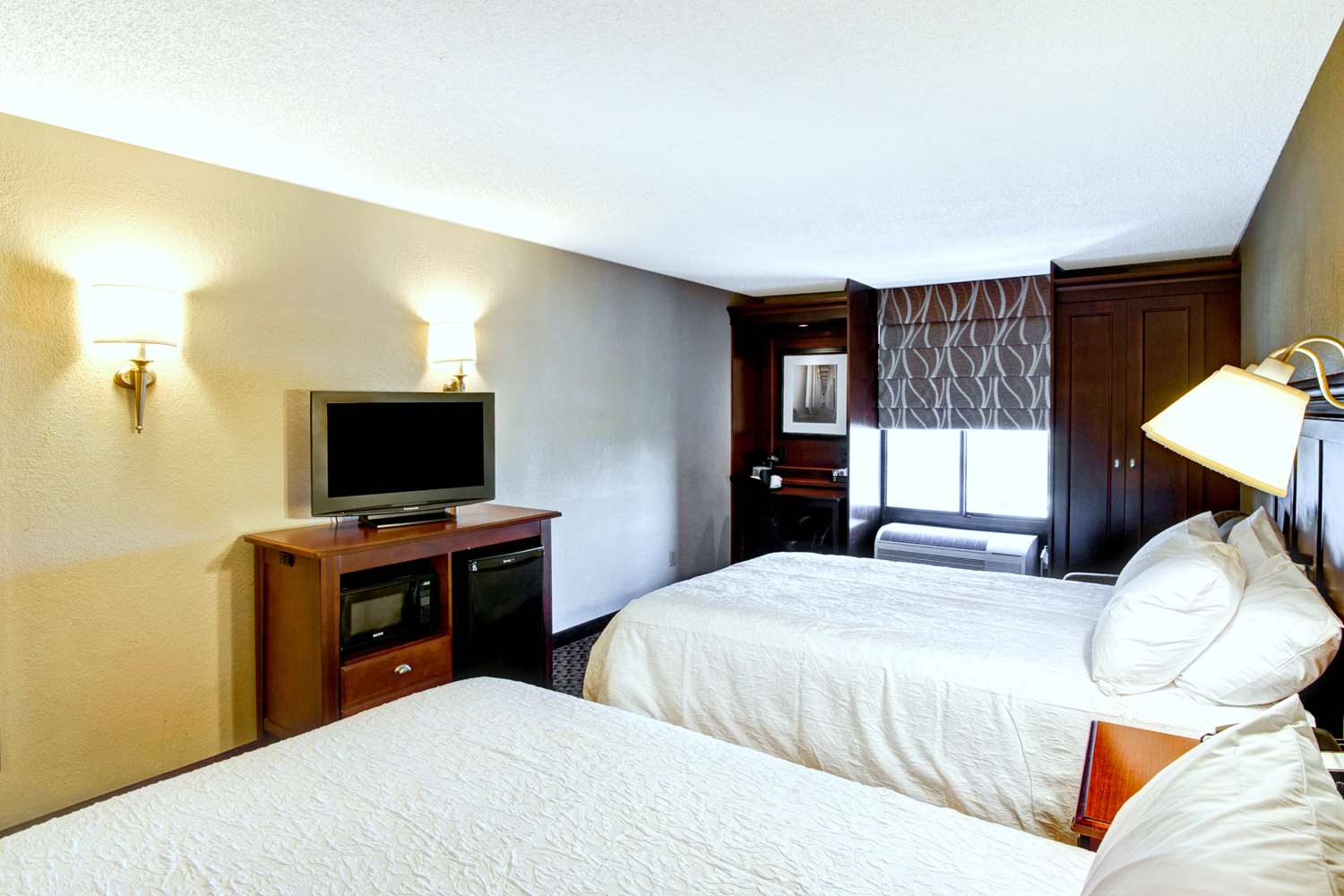 hampton inn college station