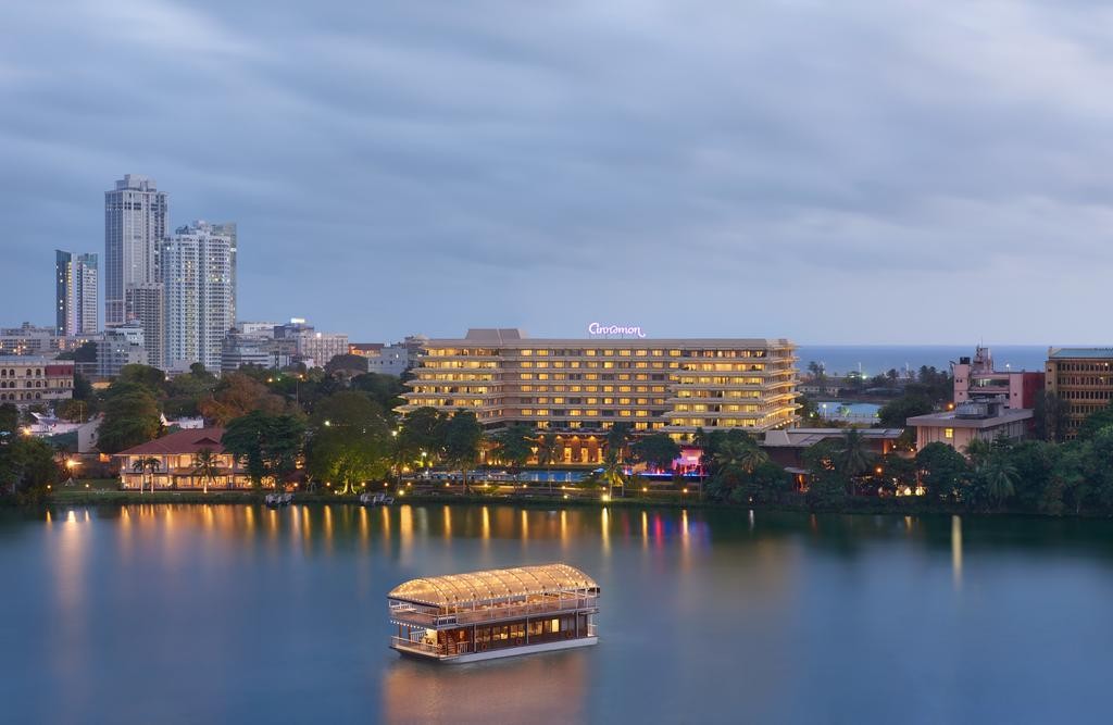 cinnamon lakeside colombo