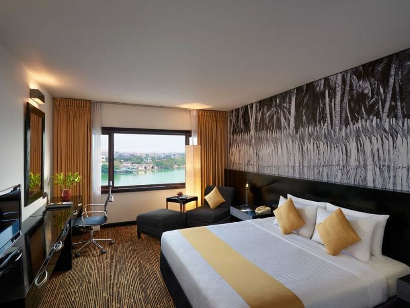 cinnamon lakeside colombo