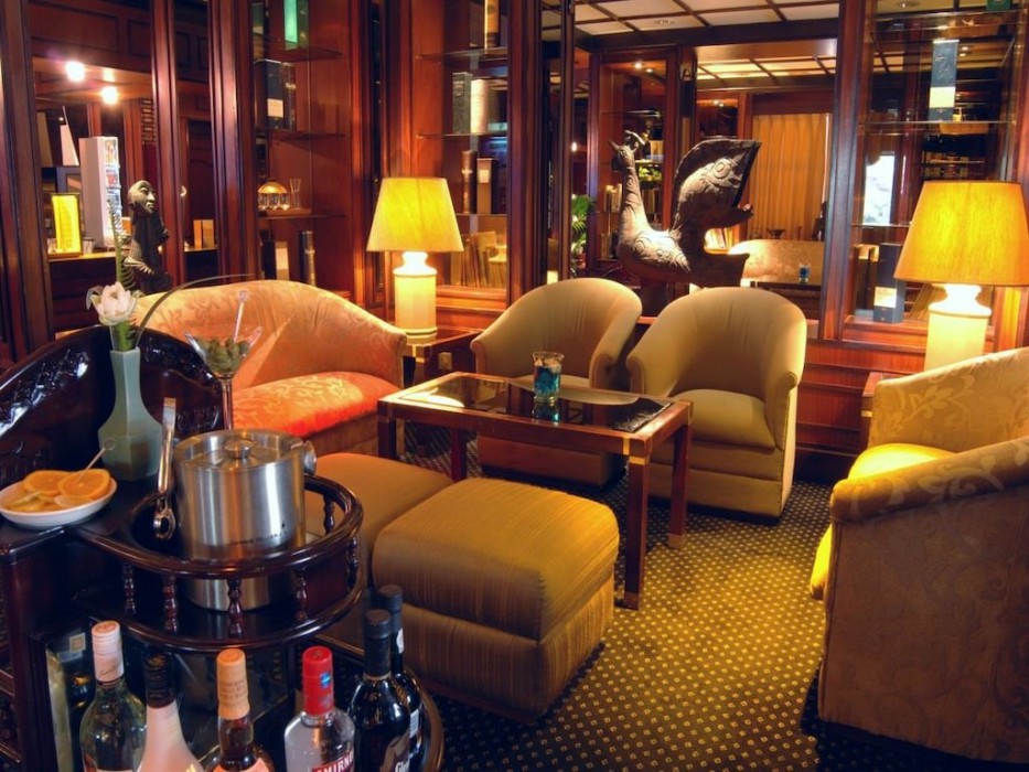 cinnamon lakeside colombo