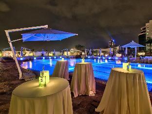 hilton colombo residence