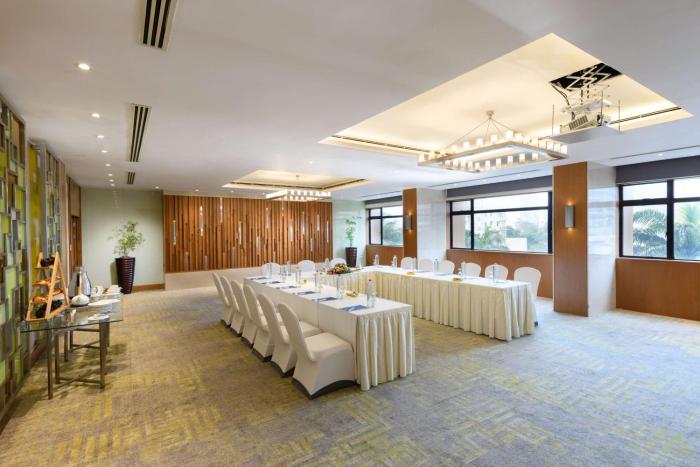 hilton colombo residence