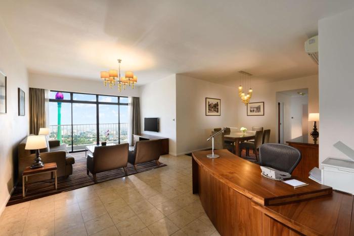hilton colombo residence