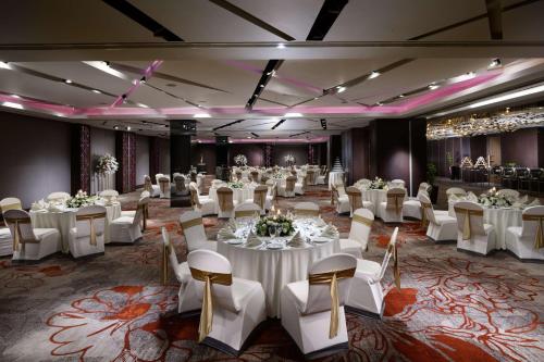 hilton colombo residence