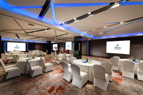 hilton colombo residence