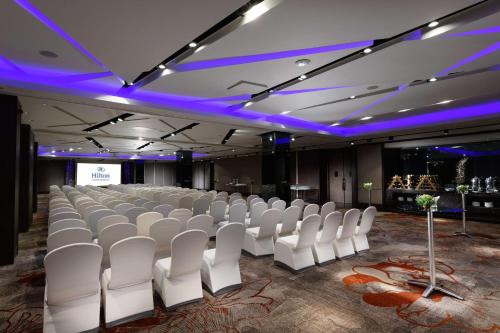 hilton colombo residence