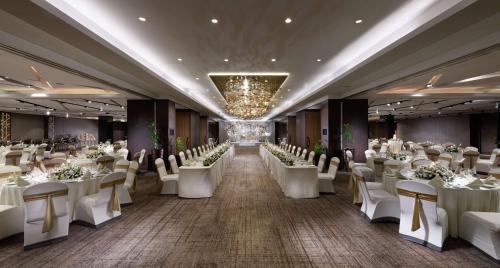 hilton colombo residence