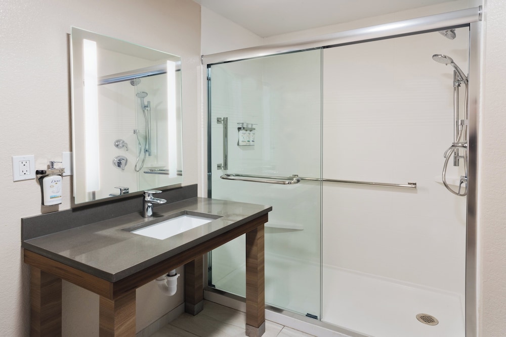 candlewood suites columbus fort benning by ihg