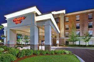 hampton inn commerce novi