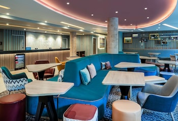hampton by hilton bath city