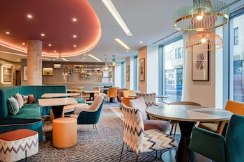 hampton by hilton bath city