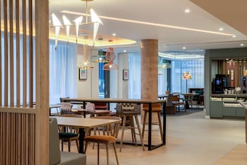 hampton by hilton bath city