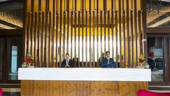 essentia luxury hotel indore