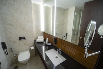 essentia luxury hotel indore
