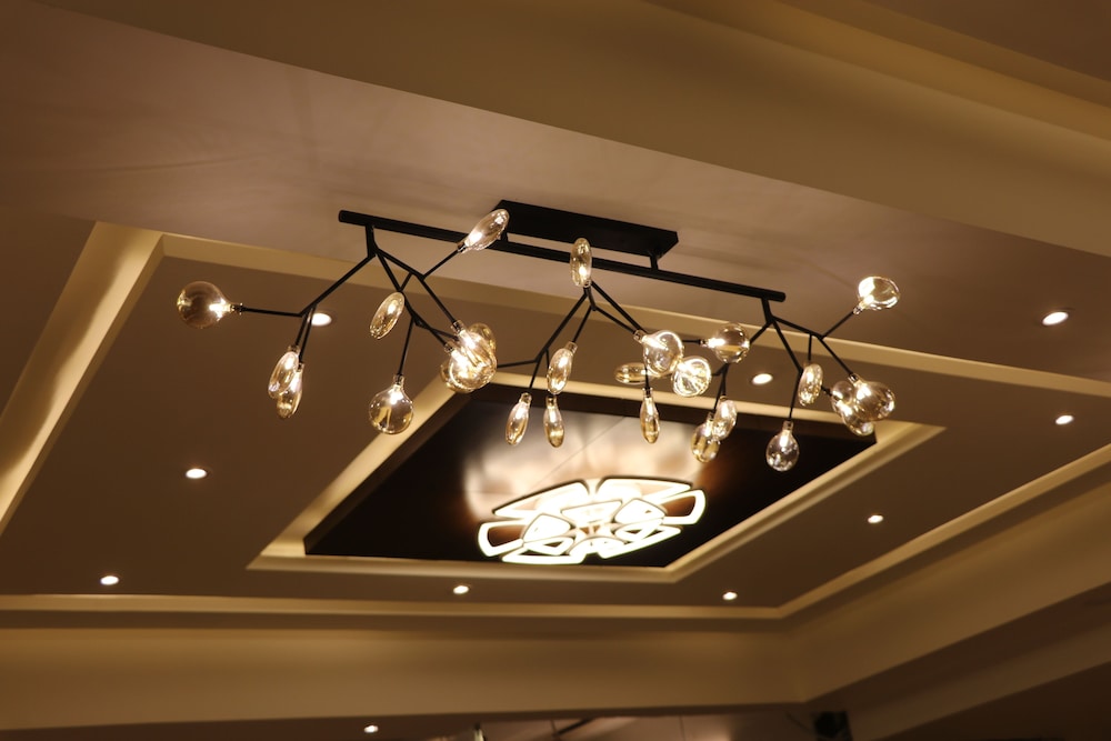 gadiraju palace convention centre and hotel