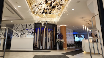 bloom mississauga tapestry collection by hilton