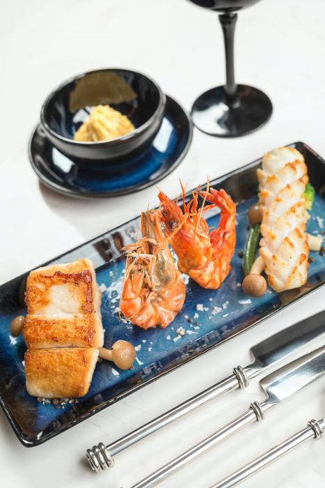 bespoke trendy hotel hanoi