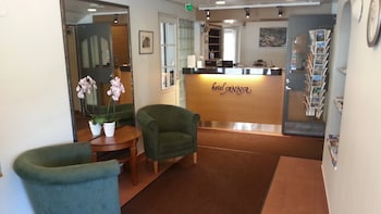 hotel anna