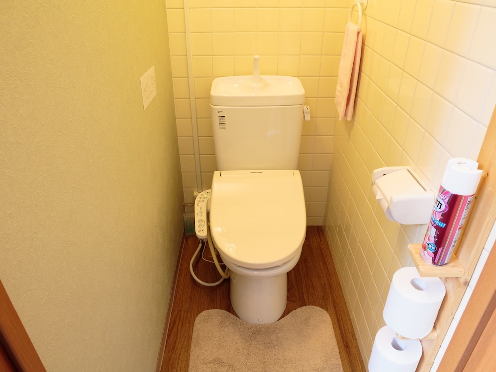 j hoppers hiroshima guesthouse hostel