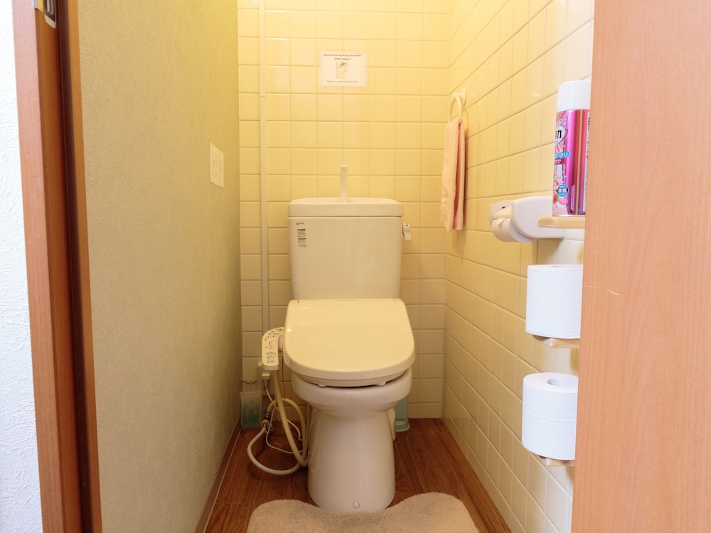 j hoppers hiroshima guesthouse hostel