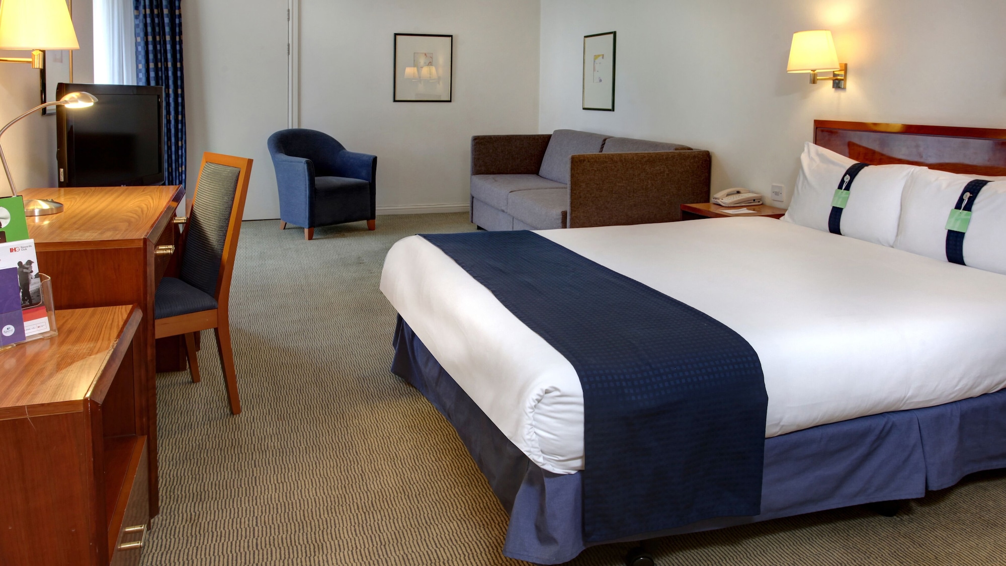 holiday inn aylesbury by ihg