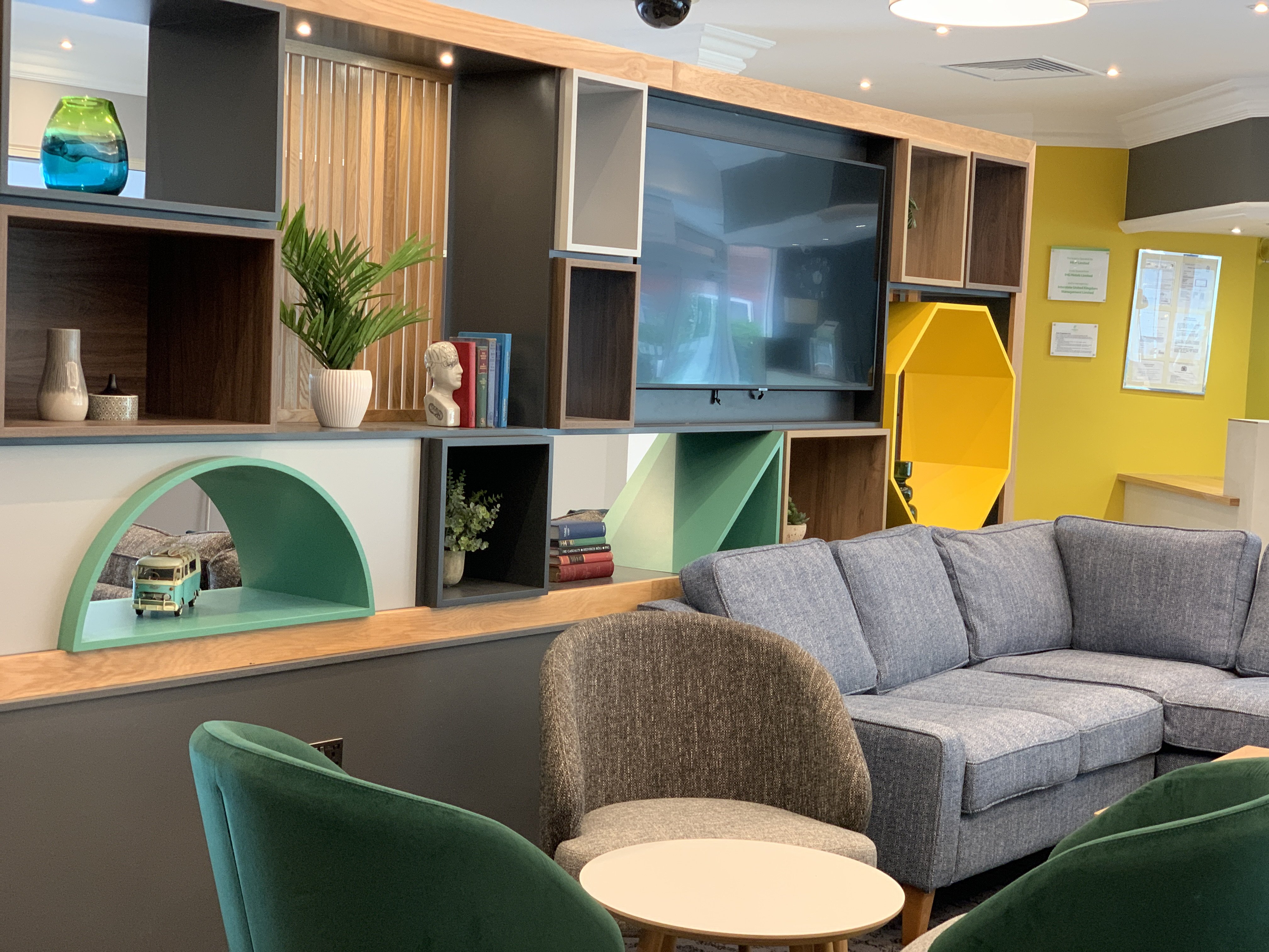 holiday inn aylesbury by ihg