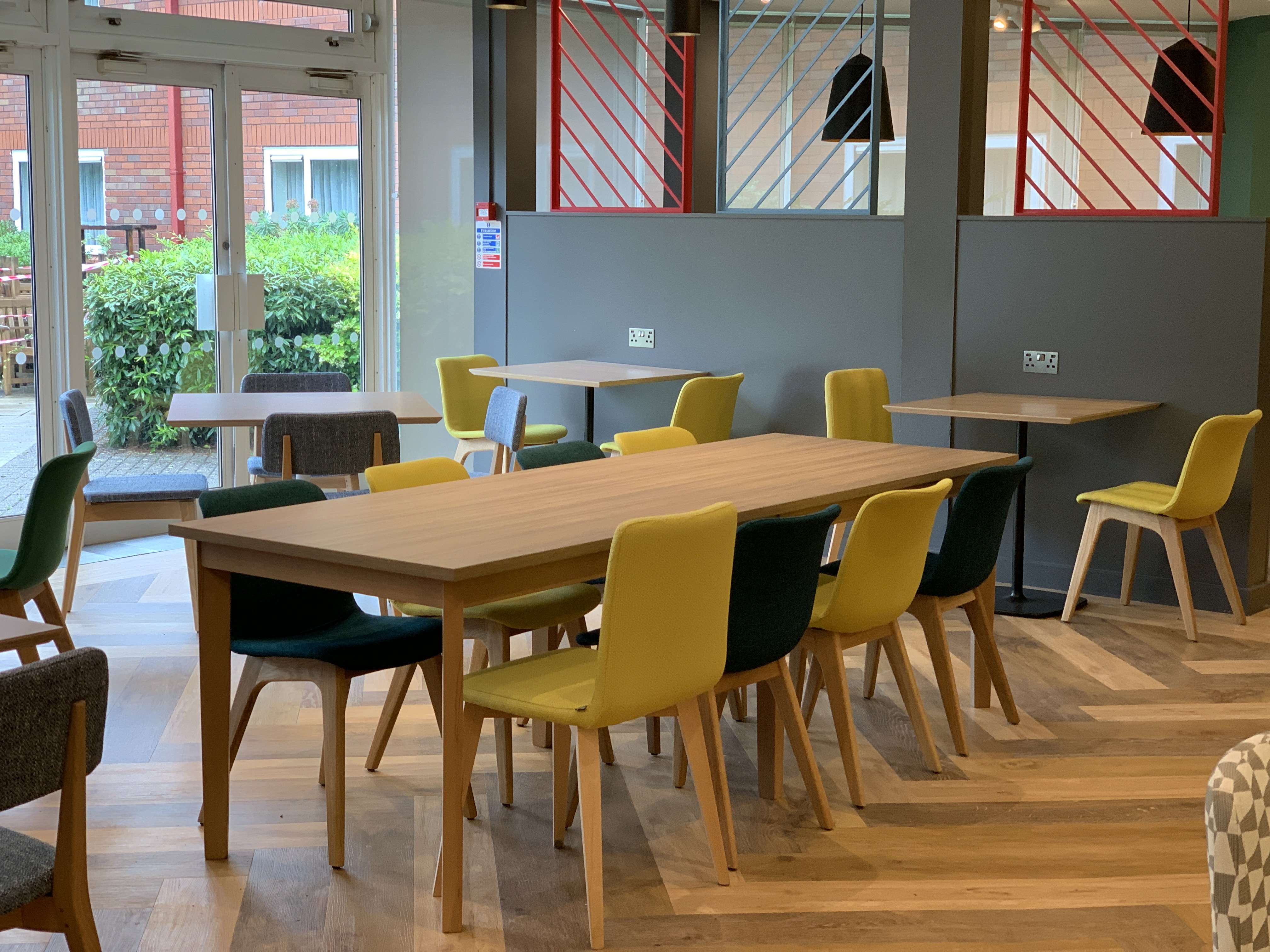 holiday inn aylesbury by ihg