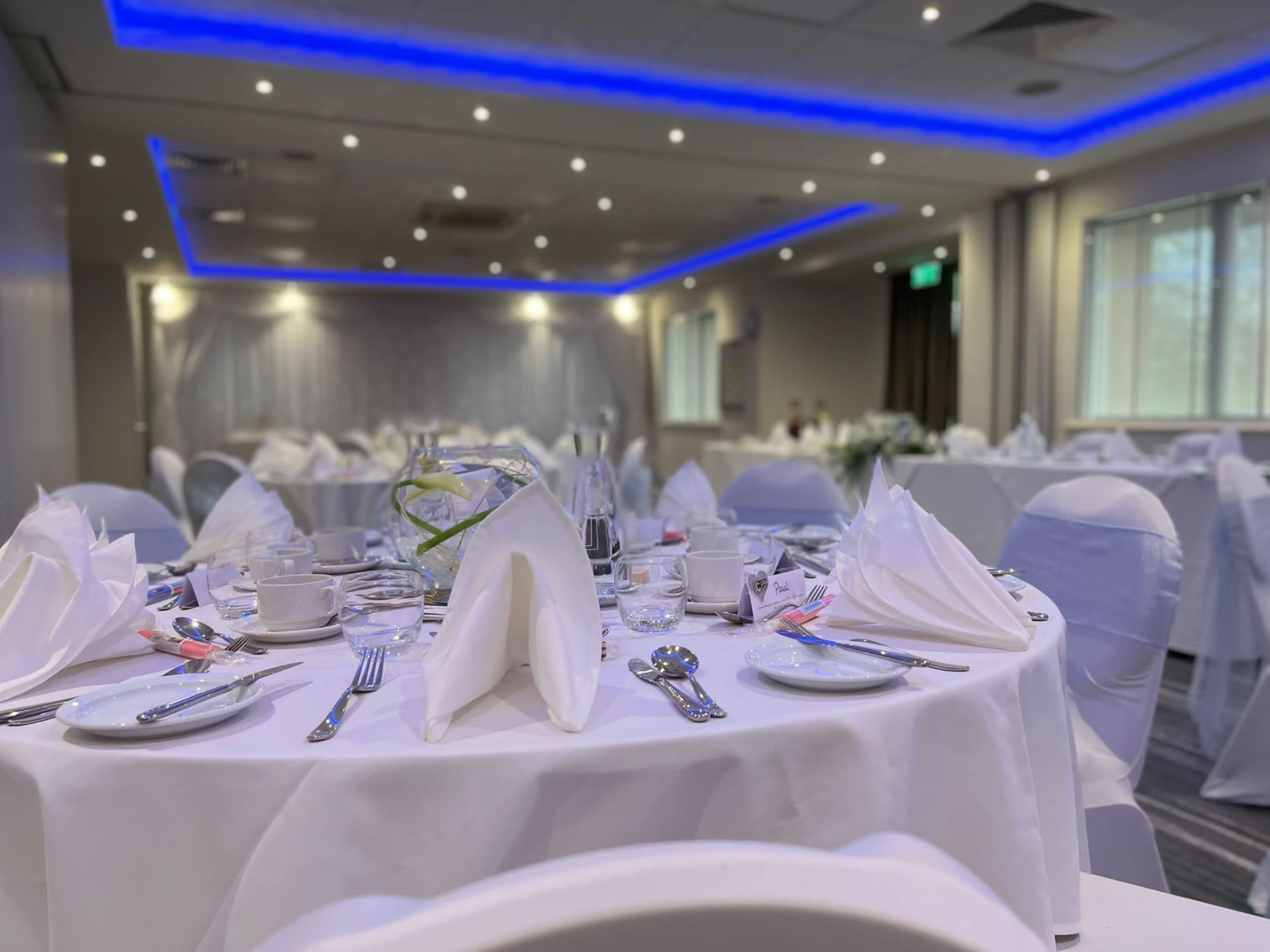 holiday inn aylesbury by ihg