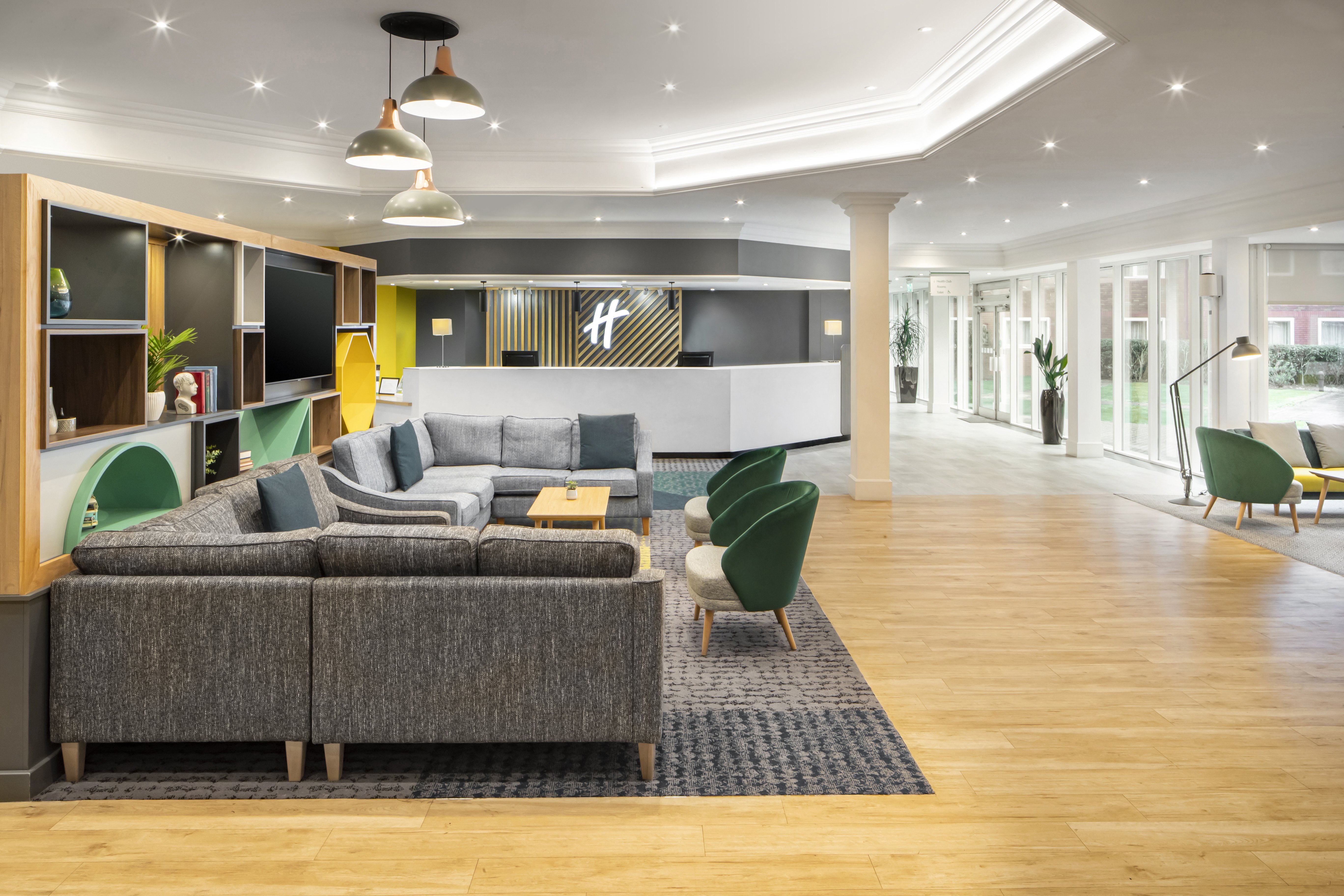 holiday inn aylesbury by ihg