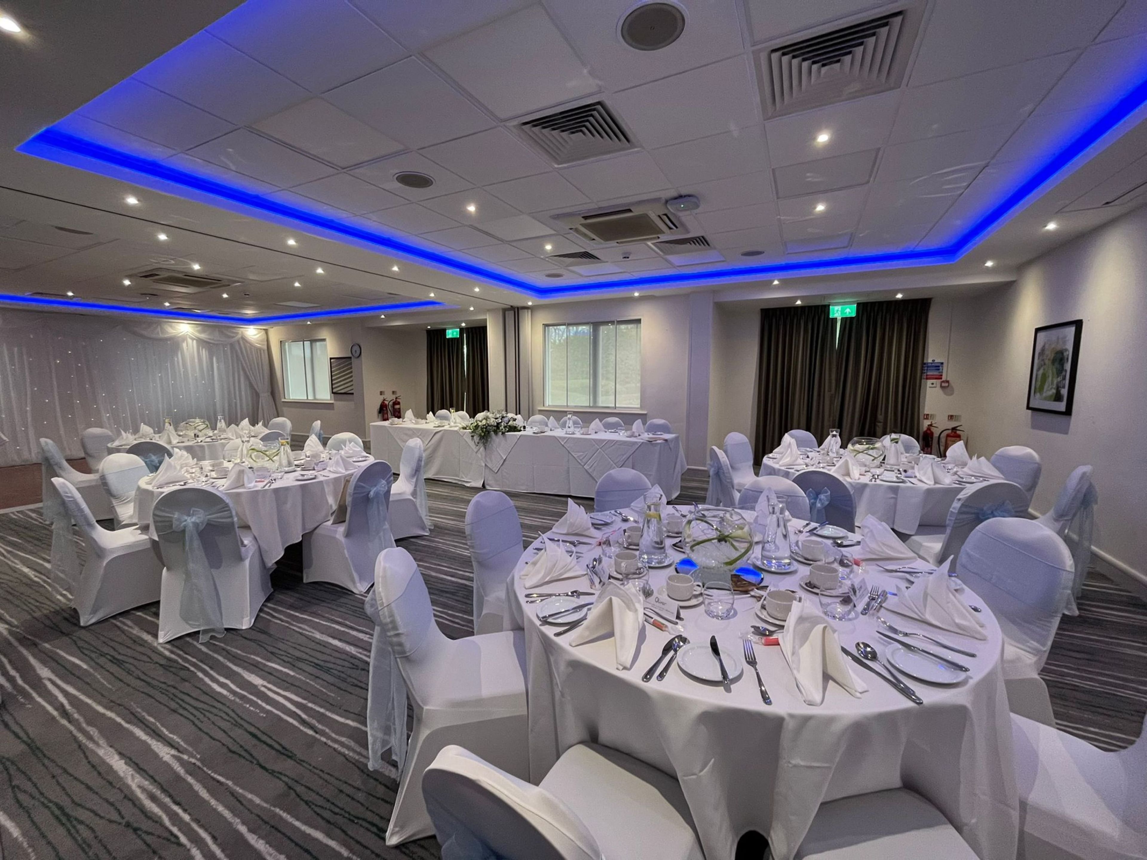 holiday inn aylesbury by ihg