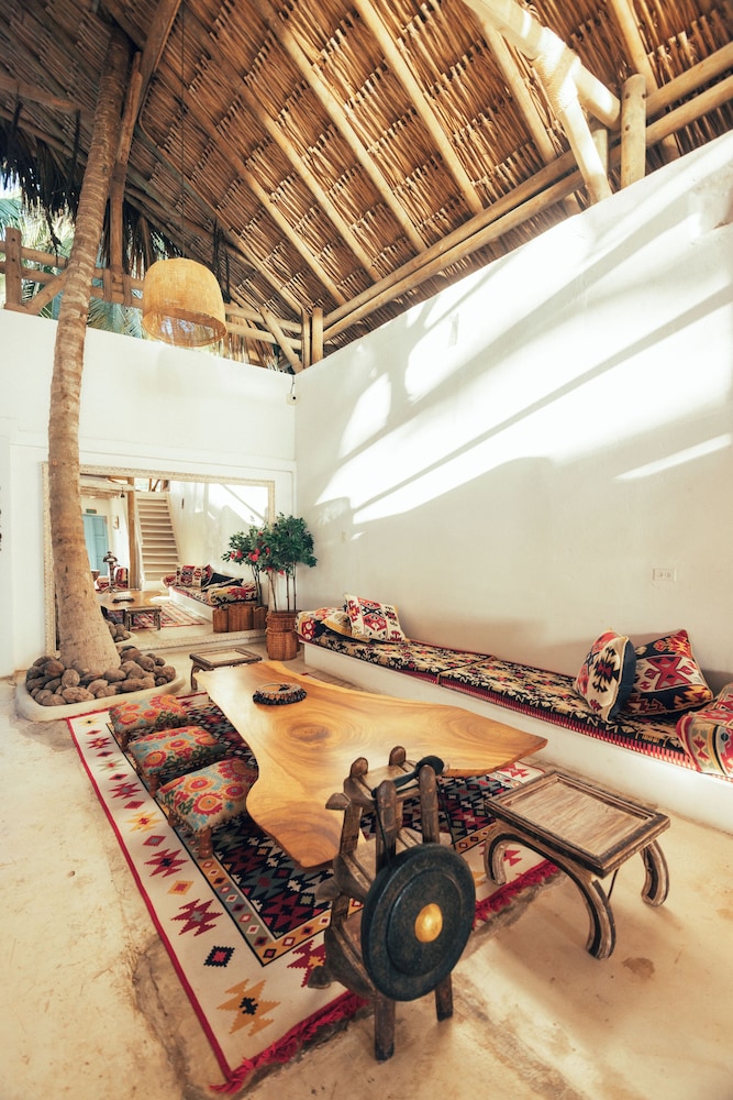 eteka slow beach hotel
