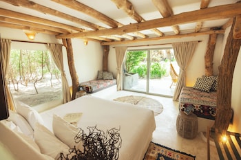eteka slow beach hotel