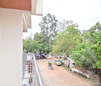 hotel silver land